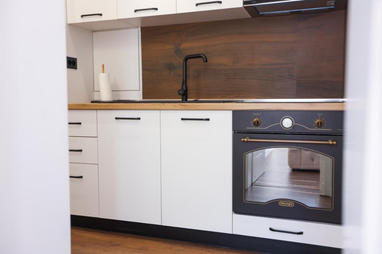 "Middlenest" Central Apartment تيرانا المظهر الخارجي الصورة